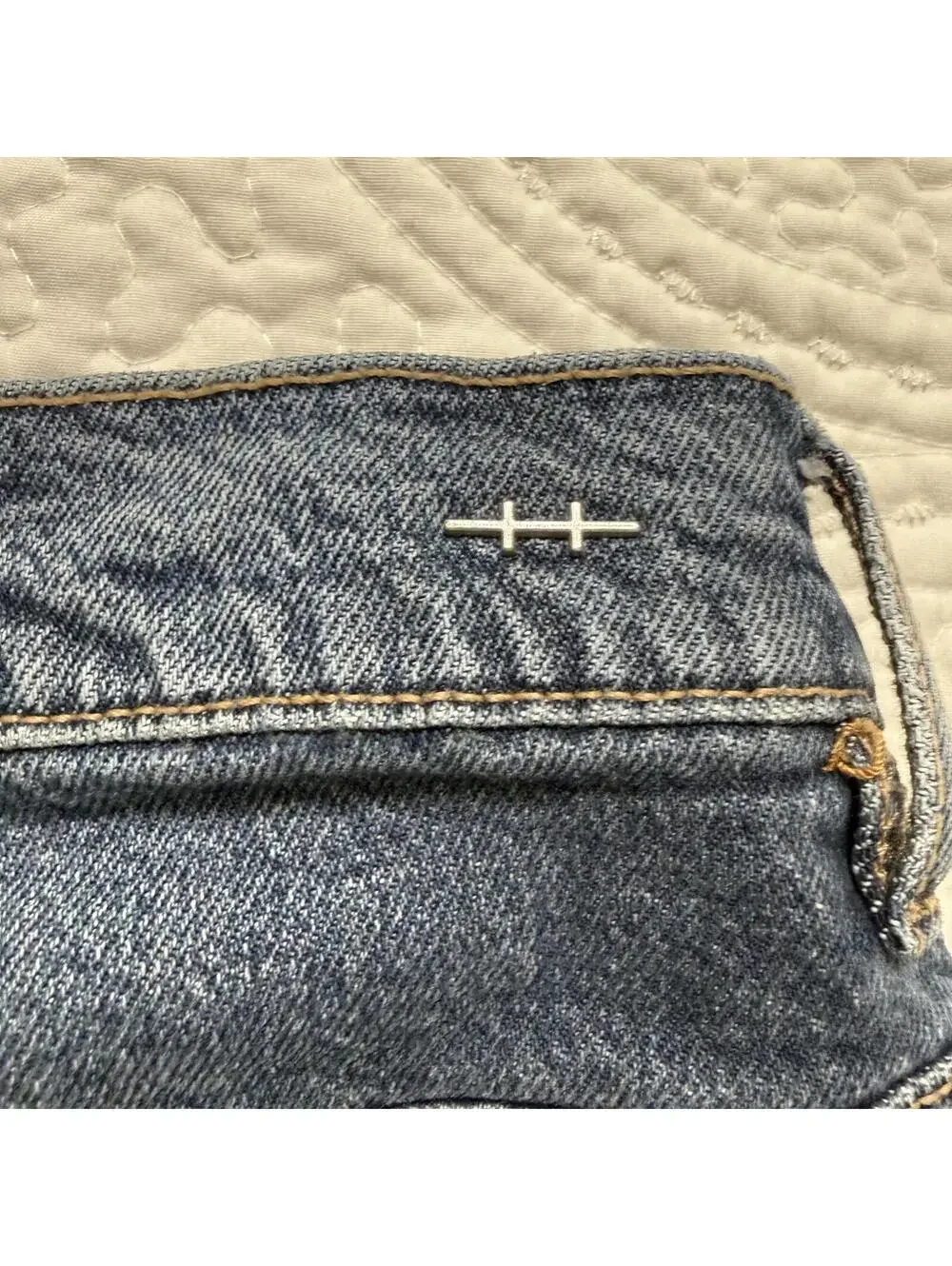 HABITUAL SZ 28 x 32 Wms Tide Wash Tall Girl Friendly‎ Cotton/Tencel Luxury Jeans